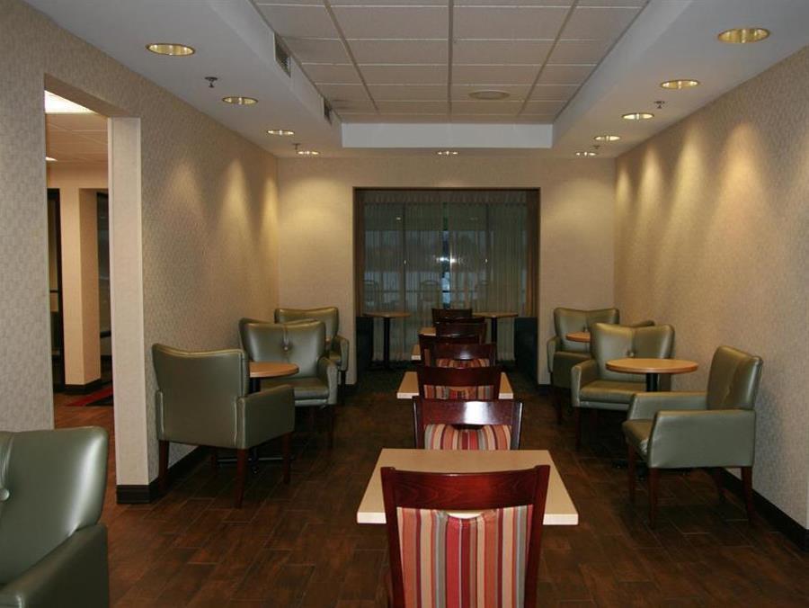 Hampton Inn Chicago Elgin/I-90 Εξωτερικό φωτογραφία