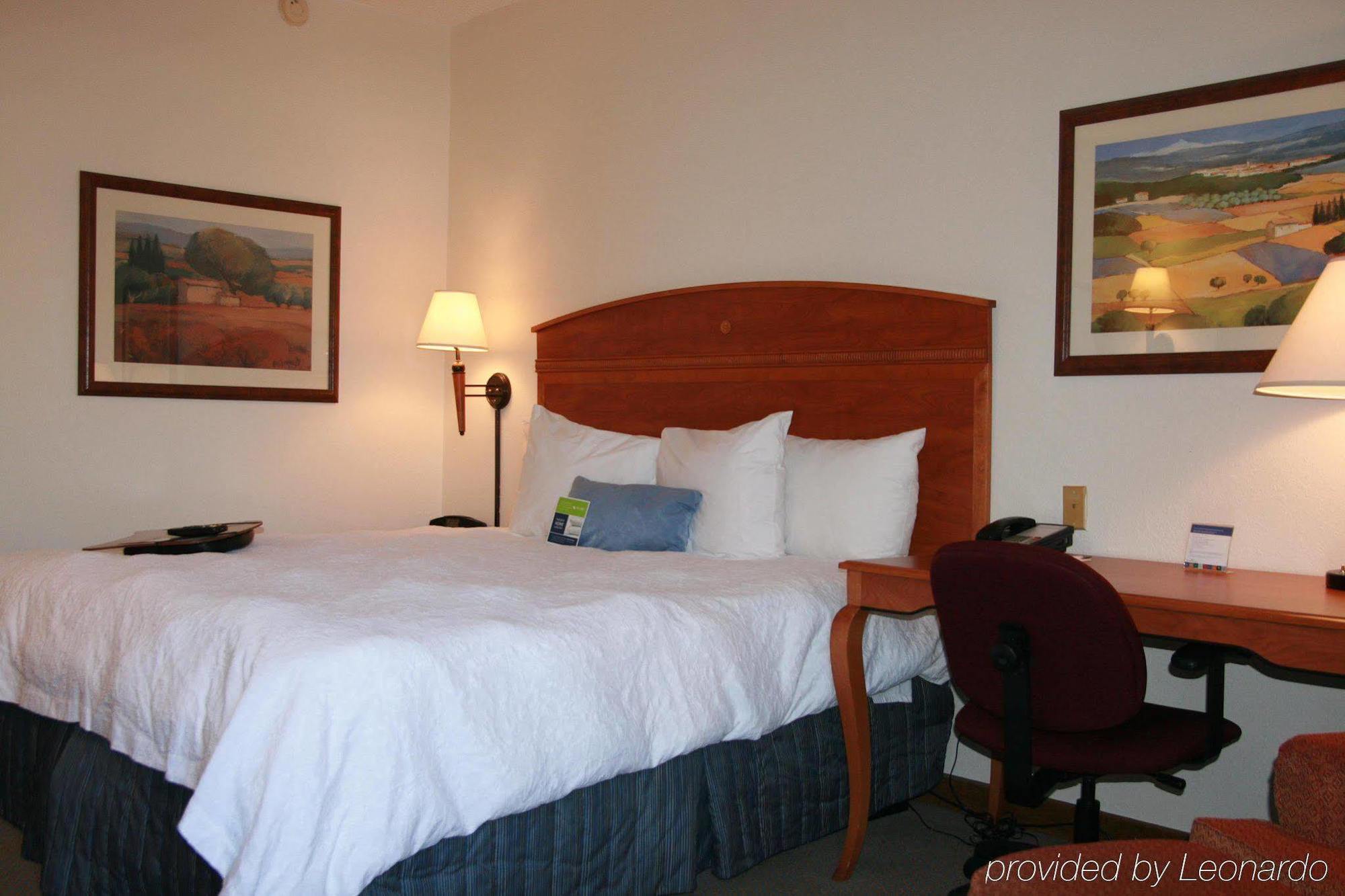 Hampton Inn Chicago Elgin/I-90 Δωμάτιο φωτογραφία