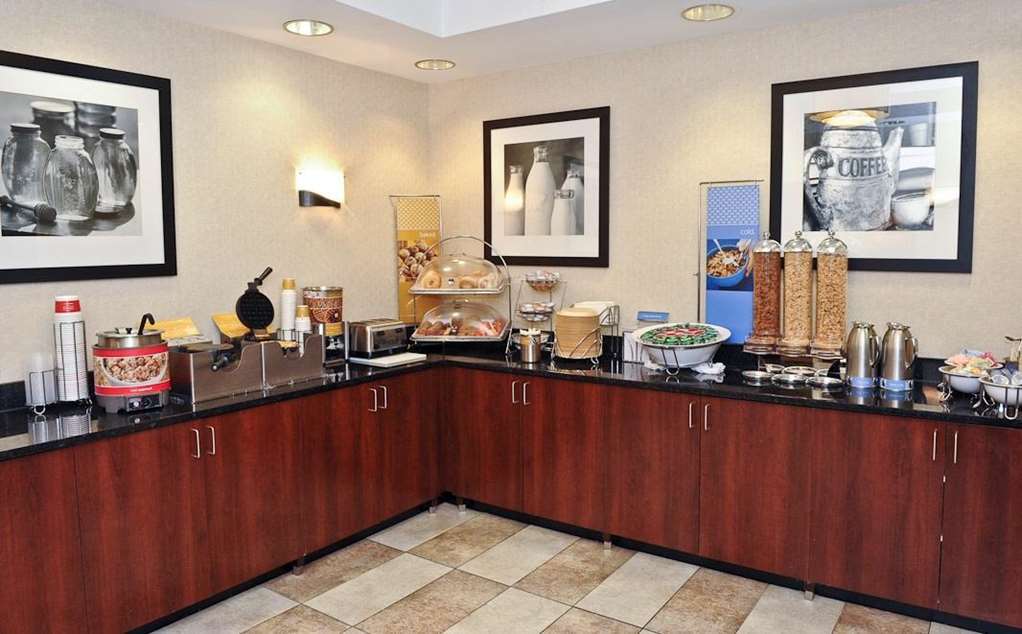 Hampton Inn Chicago Elgin/I-90 Εστιατόριο φωτογραφία